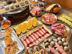 -围炉肉舍•炭烤活鳗•丹东海鲜烤肉(步行街店)