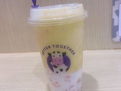 -一只酸奶牛(摩根吾悦广场店)