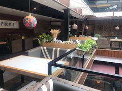 -苹果树下艺术餐厅(宋庄店)