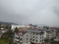 -铂逸梦秦酒店(横店梦幻谷店)