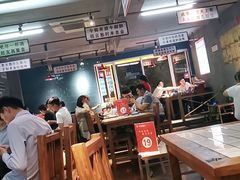 大堂-清真·老金烧烤(舜华南路店)