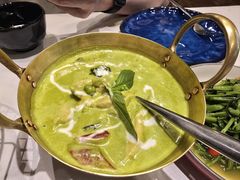 绿咖喱鸡肉-荷花泰菜(东方新天地店)