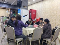 -鹏城人家海鲜酒家·23年老字号(较场尾店)