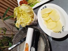 -大龙燚火锅(天安云谷店)