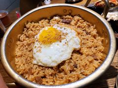 -鑫釜山海鲜烧烤(鑫丰国际店)