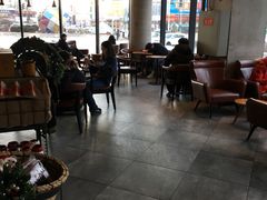 大堂-星巴克(延吉百利城店)