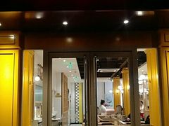 门面-泰煌鸡·上海白斩鸡·鸡汤面(万航店)