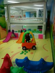 -孩子王童乐园(洛阳万达店)