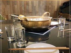 -潮汕三宝鲜牛肉火锅