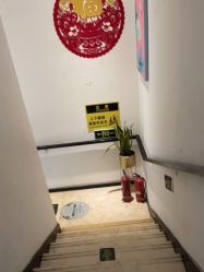 -LJOY丽锦造型·烫发染发