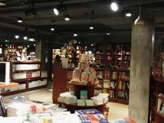 -新华书店(印象城店)