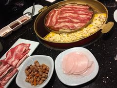 -猪啊牛呀羊啊铜盘烤肉(正大广场店)