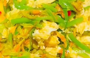 Stir-fried Pumpkin Blossoms with Eggs