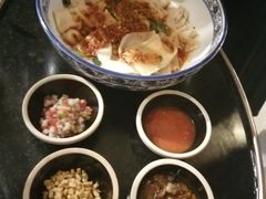 -秦唐一号西安菜馆(钟楼店)
