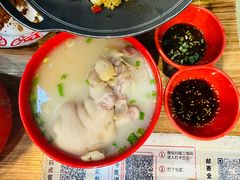 -王婆婆老妈蹄花川菜馆·非物质文化遗产(太古里一店)