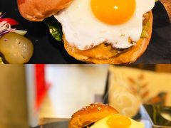 经典芝士汉堡-HIGH FIVE哈福手工汉堡(桂林路店)