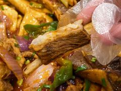 -老钟家烤羊排·敦伊阁清真餐厅胡羊焖饼