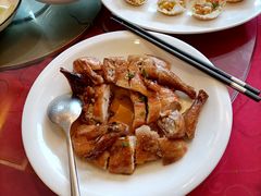 -新镇江酒家(南京西路店)