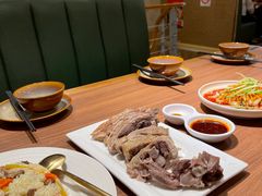 -贯贯吉·清真餐厅(浙江中路店)