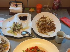 -新天明砂锅鱼头煲