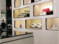 -CHANEL(恒隆广场店)