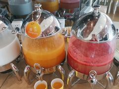 -荣誉国际酒店-云顶旋转餐厅