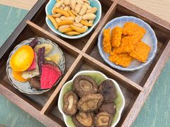 -梅间堂茶馆(绿地缤纷城店)
