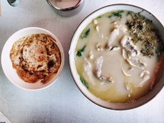 招牌黄鱼面-明呈黄鱼面馆(斜土路店)
