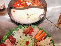 -朱光玉火锅馆·太原旗舰(钟楼街店)