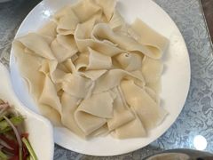 -汗腾格里·风味餐厅(新疆驻京办店)