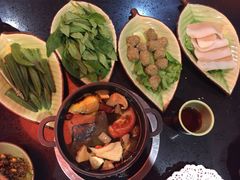 一叶一世界藏茶素食火锅-一叶一世界•素食餐厅(环球中心店)