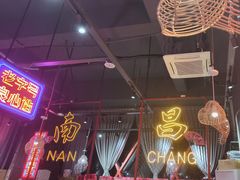 -老闵田螺馆·南昌特色小炒(梦时代店)