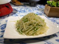 -卢大鲜鱼头捞饭(美利广场店)