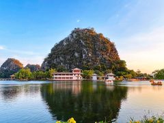 -星湖旅游景区七星岩
