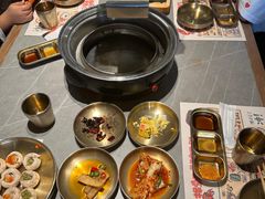 -草家酱蟹炭火烤肉店(珲春南路一店)
