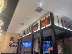 -極屋鮨牛 · 烧肉酒场(时代C馆店)