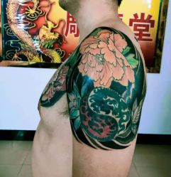 -雕龍堂纹身穿孔洗纹身培训
