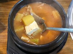 大酱汤-·缸桶屋·韩式牛肋条自助烤肉(西湖D11店)