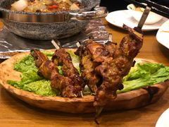 -乡村馕坑肉·烧烤·新疆菜·本地人更爱吃(阿勒泰首店)