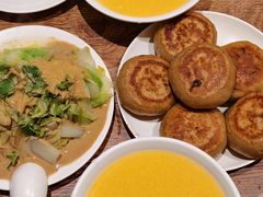 -清真吴记门钉肉饼·喜多利