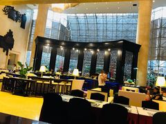 大堂-上海齐鲁万怡大酒店·辣椒屋咖啡厅