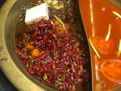 -沸炉重庆老火锅(军事博物馆店)