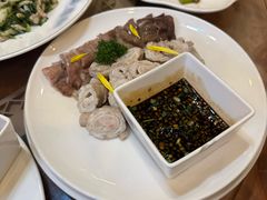 白切大肠肚片拼-罗阳人家私房菜(罗阳路店)