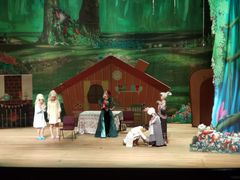 -虹口区工人文化宫