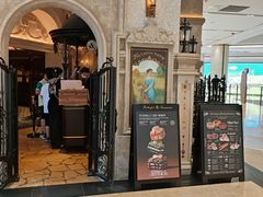 -B&C黄油与面包·THE GARDEN BAKERY概念店(世纪汇店)