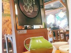 -云海肴·汽锅鸡·云南菜(天山百盛优客店)