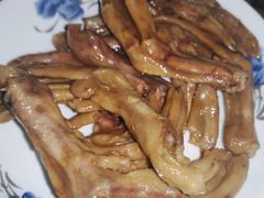 -王浩儿纪六孃甜皮鸭(乐山总店)