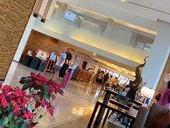 -曼谷湄南河畔华美达广场酒店