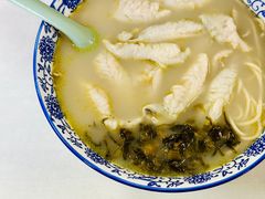 -明呈黄鱼面馆(斜土路店)