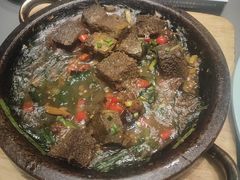 -民族手抓羊肉馆·滩羊手抓·烤全羊